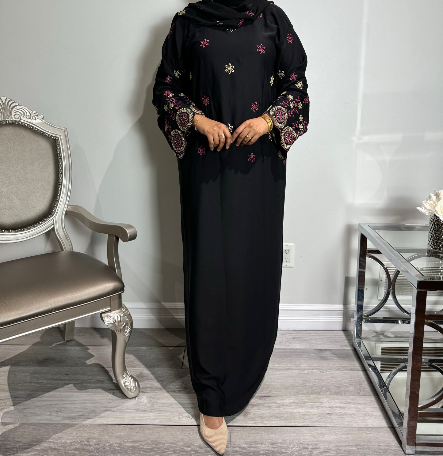 Embroidered Sleeve Abaya